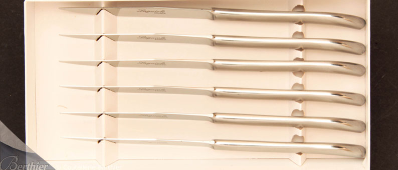 Coffret de 6 couteaux de table LAGUIOLE monobloc par Jean Beauvoir