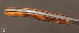 Couteau "  Peyrecave  " racine d'églantier stabilisée et lame damas carbone par Jean-Paul Tisseyre