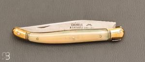   Couteau Laguiole 13 cm Hors concours par Calmels - Corne Blonde