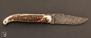  Couteau  " Laguiole Chasse " par Laguiole en Aubrac - Bois de cerf et lame damas