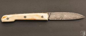  Couteau " Le Capi " par la Coutellerie Savignac - Ivoire de phacochère et lame en damasteel