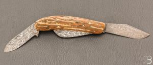 Couteau " Le DUCK de John Wayne " custom par Eric Depeyre - ivoire de mammouth et lames damas plume