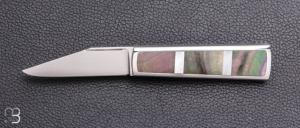   Couteau " Slipjoint " par Nicolas Couderc - Nacre et lame en RWL34