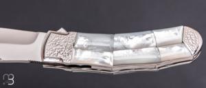   Couteau " Tou " liner-lock custom par Koji Hara - Nacre blanche