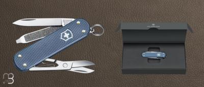   Couteau suisse Victorinox " Classic Alox Édition Limitée 2026 - Glacial Blue  " 0.6221.L26