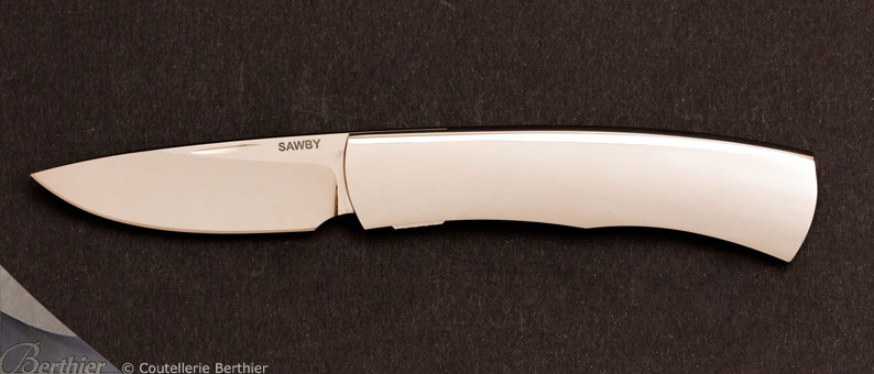 Couteau de poche par Scott Sawby