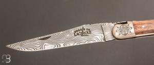 Couteau " Laguiole 12 cm " par Forge de Laguiole - Noyer et damas carbone