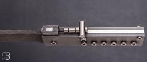   Couteau " O² à palanquille " par Nicolas Couderc - Acier inoxydable et RWL-34
