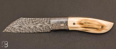  Couteau " Wharncliffe  " custom pliant par Milan Mozolic - Ivoire de mammouth et damas plume