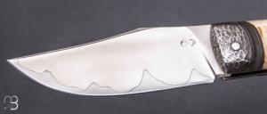   Couteau " custom " pliant par Mickaël Moing - Corne de bélier