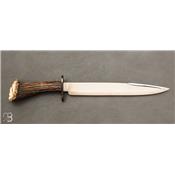   Dague de chasse ancienne en bois de cerf