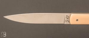 Coffret de 4 couteaux de table 9.47 manche façon ivoire par Perceval