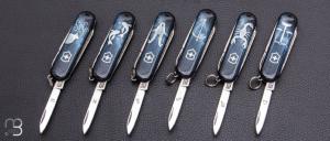 Collection complète 12 couteaux Suisse Victorinox Zodiac Classic SD