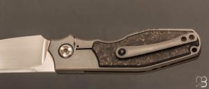 Couteau " Creed " custom framelock par Thierry Savidan - Titane et Fat carbon
