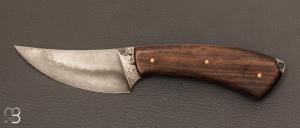 Couteau "Cros" de Benoit Maguin - Noyer et lame 90McV8