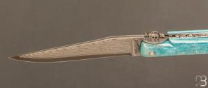   Couteau Laguiole en Aubrac 12 cm manche en os de carbou bleu
