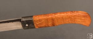  Couteau " Le Bugiste " par Frédéric Maschio - Frêne et lame VG10 Suminagashi