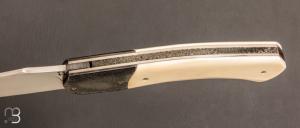  Couteau  "  Liner lock " par Joël Grandjean - Phacochère et lame en rwl-34