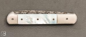    Couteau " Yssingeaux " par Tim Bernard - Nacre et damas mosaïque
