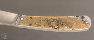   Couteau à cran forcé fer et laiton par Mickaël Moing - Lame acier XC100