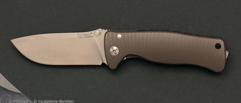 Couteau fermant SR2-B Titane Bronze