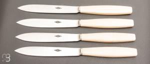 Coffret de 4 couteaux de table de la gamme ASTRAL par Atelier Blumi � �rable sycomore