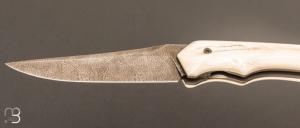 Couteau  "  Epervier N°00 " par Nicolas Kowal - Ivoire de phacochère et lame damas de Philippe Ricard