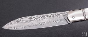    Couteau " Laguiole droit " de collection par Atelier Altaïr  - Nacre et lame damasteel