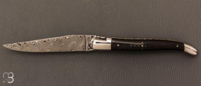  Couteau Laguiole en Aubrac 12 cm double platines laiton manche ébène et lame damas
