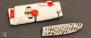    Couteau " Linerlock " custom par Koji Hara - Abalone et lame en Cowry-Y
