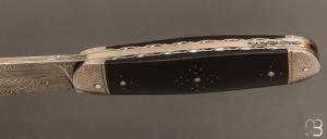    Couteau " Navette " custom par David Breniere - Ebène et damas multi barreaux