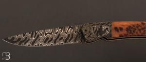   Couteau  "  Rokh S" par Florian Keller - Loupe de thuya et lame damas mosaïque torsadé
