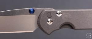   Couteau Sebenza 31 Small Plain S31-1000 de Chris Reeve - Magnacut