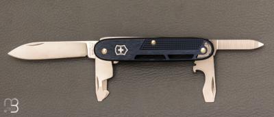   Couteau Synergy Alox Bleu par Victorinox - 0.8216.20