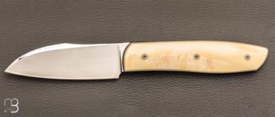 Couteau " custom " pliant de David Lespect - Ivoire de phacochère et lame en RWL34