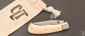  Couteau " Jack " pliant par Tanguy Coillot - Ivoire de mammouth et lame en RWL34