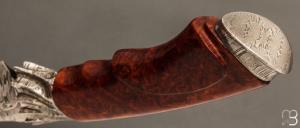    Couteau droit " Achille " par Nicolas Mestrallet - Atelier du couteau de Vaunaveys - Lame damas mosaïque et loupe d'amboine