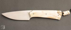   Couteau  droit " Pièce unique " custom par Christophe Arbogast - Ivoire de phacochère et RWL34