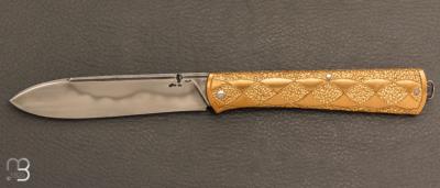   Couteau  " slipjoint " par Thomas LECAS - Laiton et lame en C130