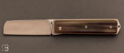 Slipjoint pocket knife in blond horn by Richard Ciachera