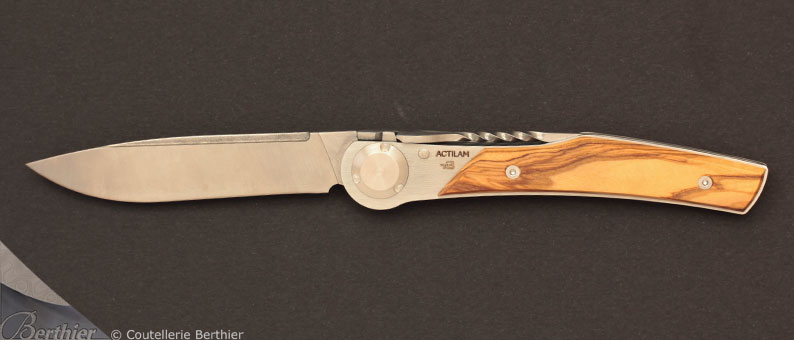 Couteau de poche T3 Olivier par Actilam