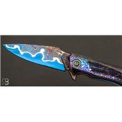 Couteau pliant custom de Peter Martin - Blued Lava Pattern San Mai Damascus