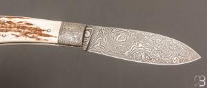    Couteau "  Bombé " custom de Jérôme Bellon - Bois de cerf et damas