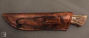   Couteau " Camp droit style Scagel " par Mickaël Moing - Rondelle de cuir / bois de cerf et lame forgée en acier 100C6 