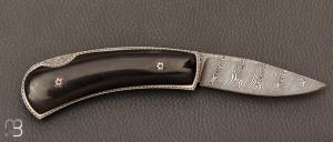  Couteau " Damascus Engraved Lockback " par Tommy Lee