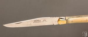   Couteau Laguiole 13 cm Hors concours par Calmels - Corne Blonde