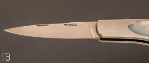 Couteau " Lock-back" en nacre blanche par Dwight Towell