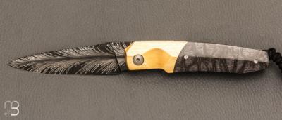   Couteau " Typhon 2.0" par Florian Keller - Afzelia xylay stabilisée et lame damas "plume"