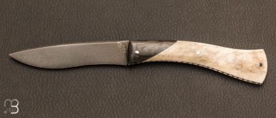 Couteau de poche custom de Maxime Rossignol - La Forge de Max - Bois de daim et carbone