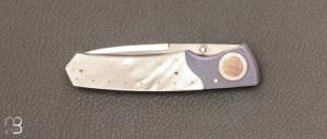    Couteau " custom par Howard Hitchmough - Nacre et lame en RWL34